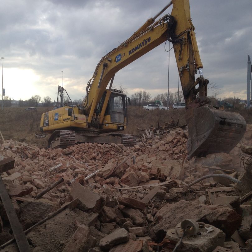 Rustonka in Prague 8 undergoing demolition
